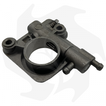 China chainsaw oil pump - Echo with 20.5mm hole - 15mm stop hole Oil pump