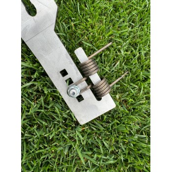 2 in 1 lawn mower and scarifier blade with universal connection Scarifier blade