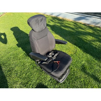 Professional Master electropneumatic seat with rotating base Tractor Seat